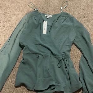 Wrap top beautiful sage color NWT